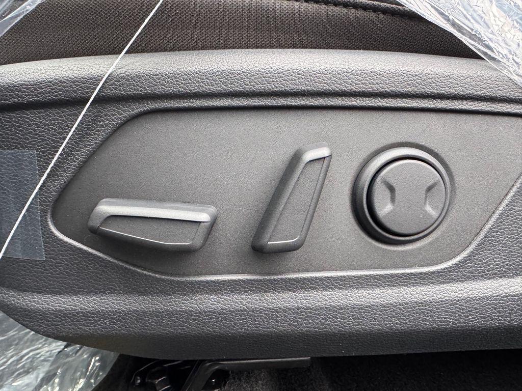 new 2026 Kia Sportage Hybrid car, priced at $40,466