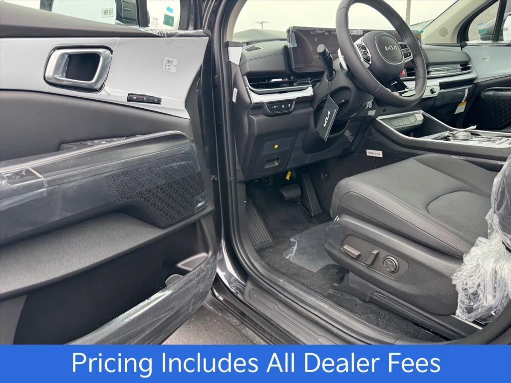 new 2026 Kia Carnival Hybrid car, priced at $55,440