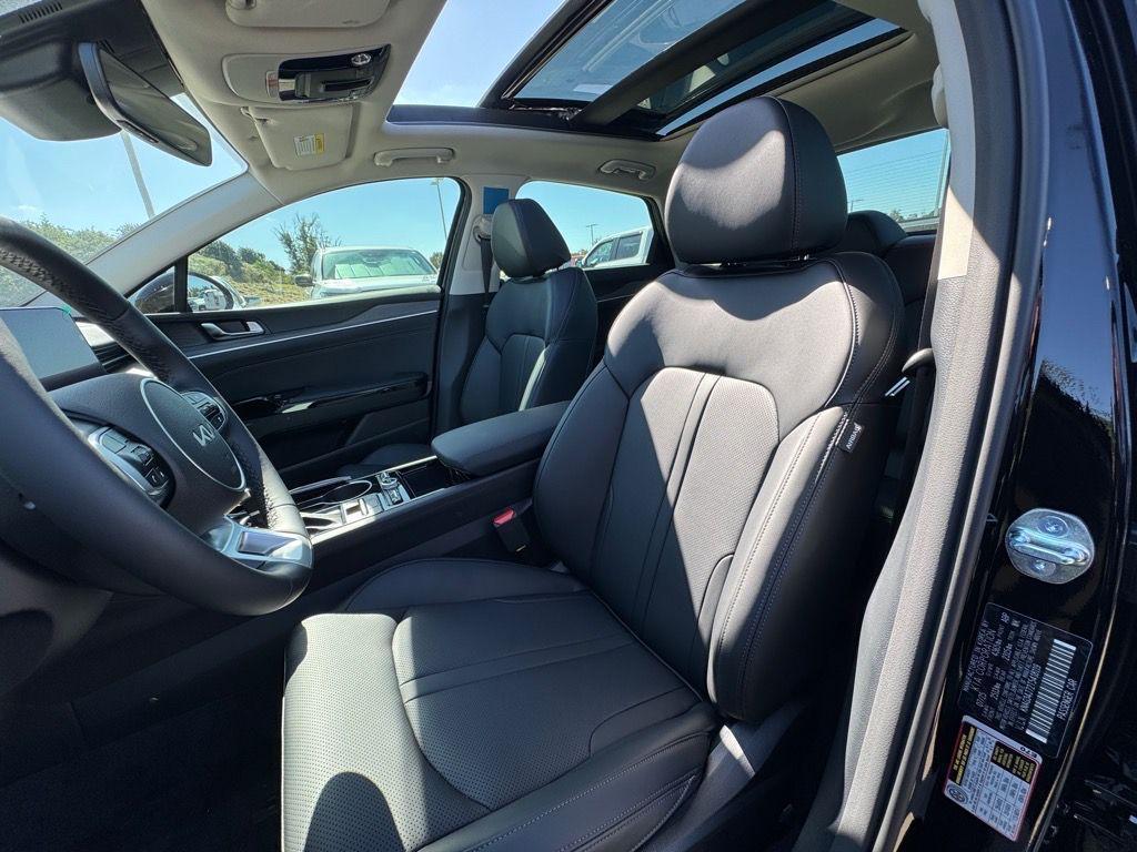 new 2026 Kia K5 car, priced at $35,095