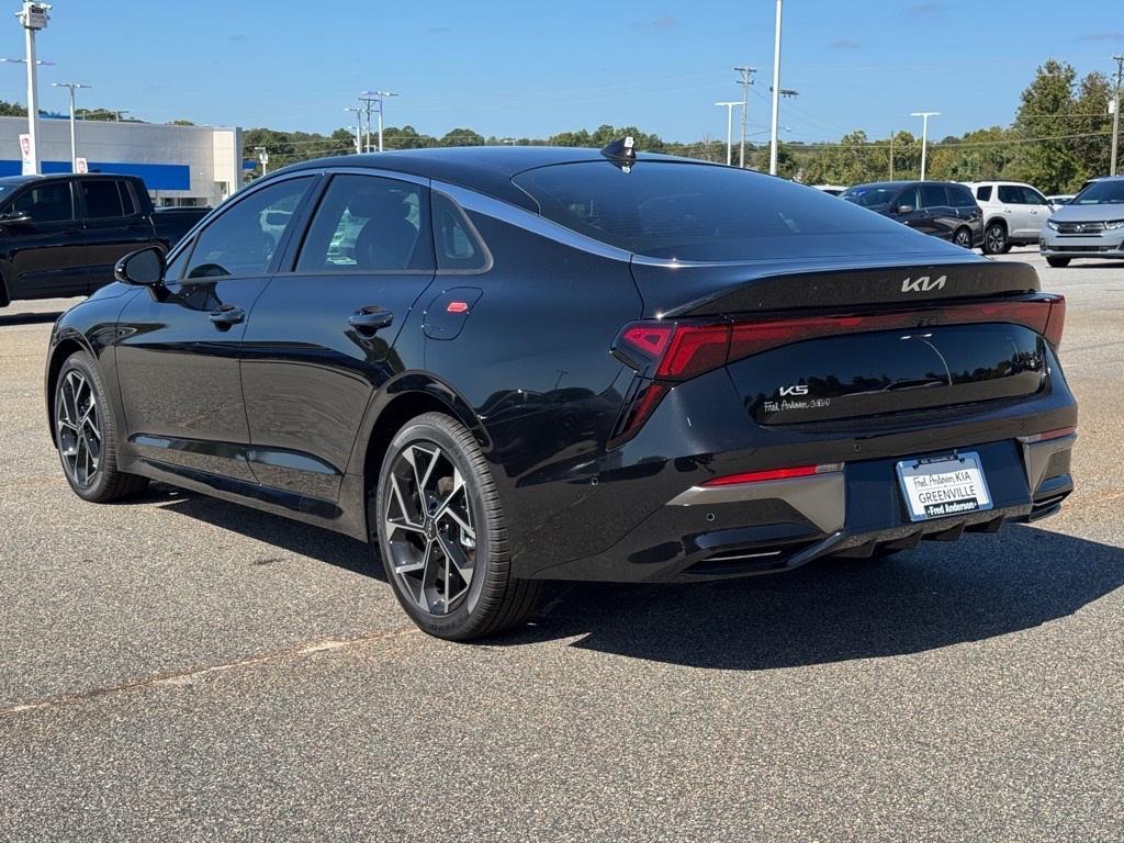 new 2026 Kia K5 car, priced at $35,095