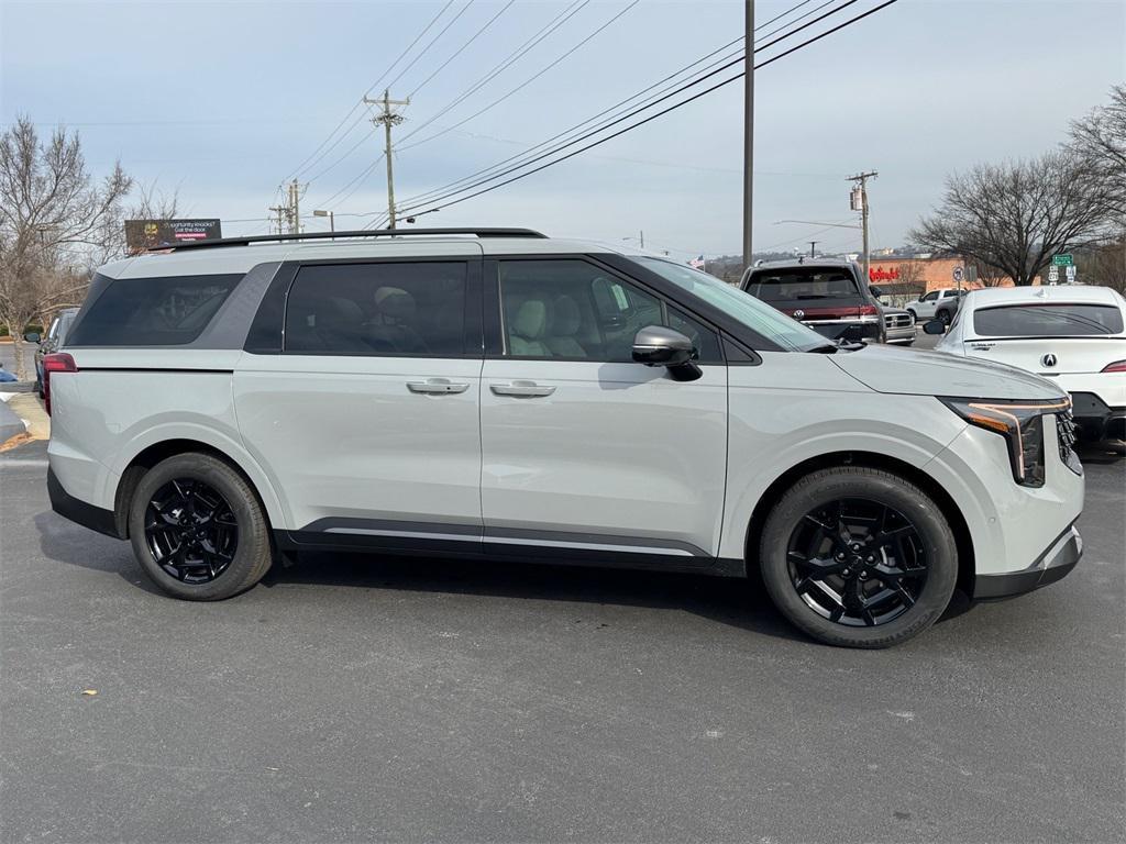 new 2026 Kia Carnival Hybrid car, priced at $55,540