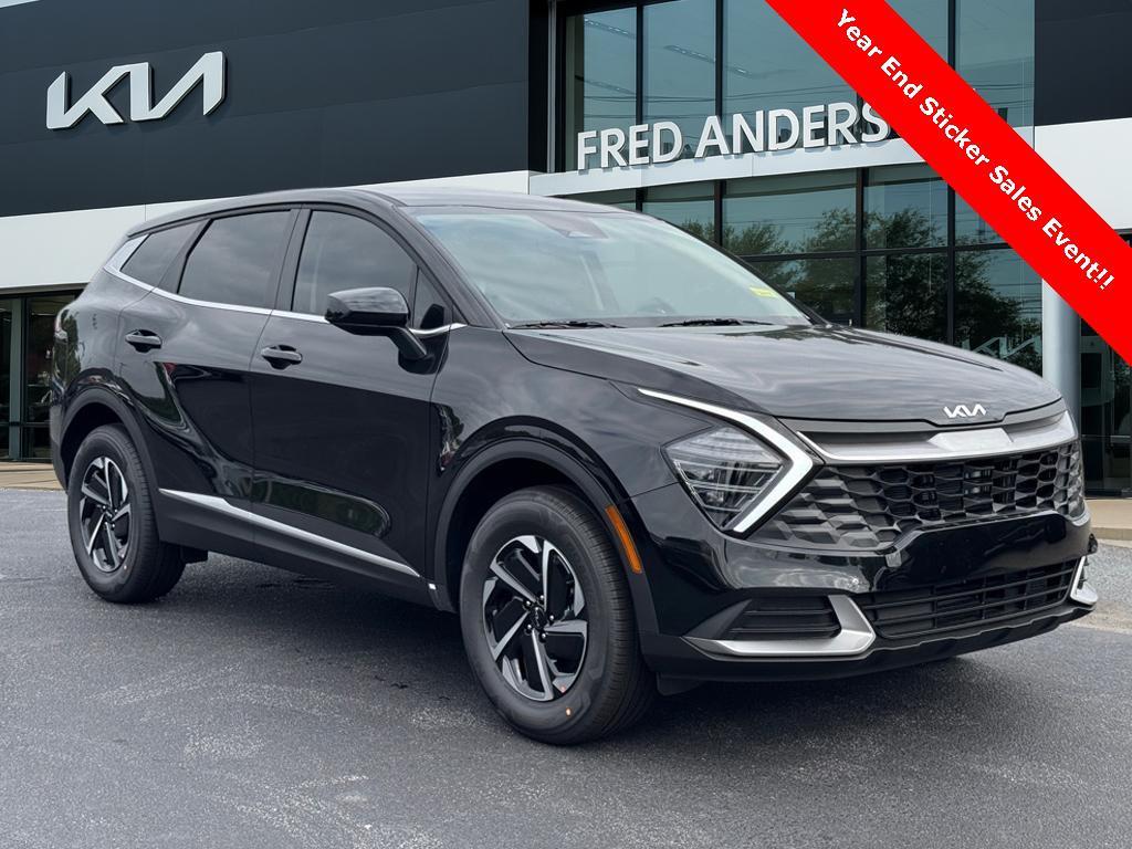 new 2025 Kia Sportage Hybrid car, priced at $29,900
