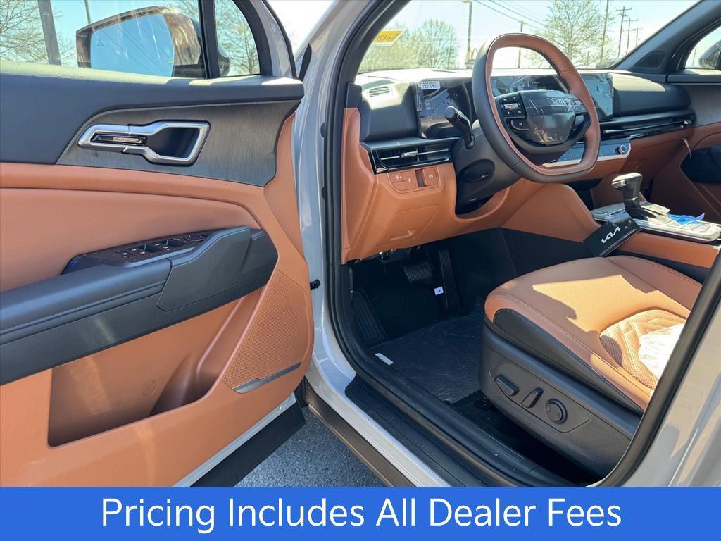 new 2026 Kia Sportage car, priced at $35,052