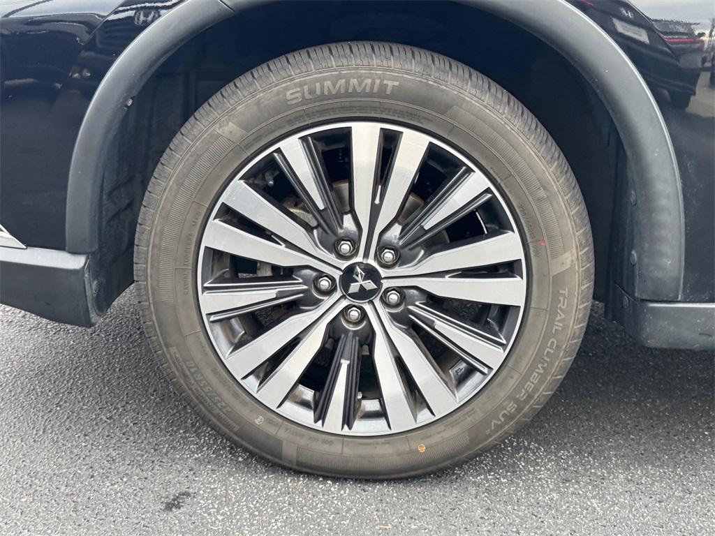 used 2020 Mitsubishi Outlander car, priced at $16,463