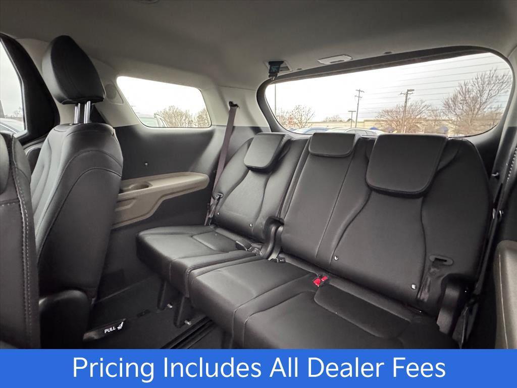 new 2026 Kia Carnival Hybrid car, priced at $41,389