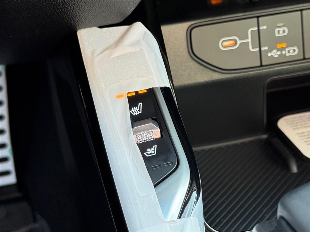 new 2026 Kia Sorento car, priced at $46,255