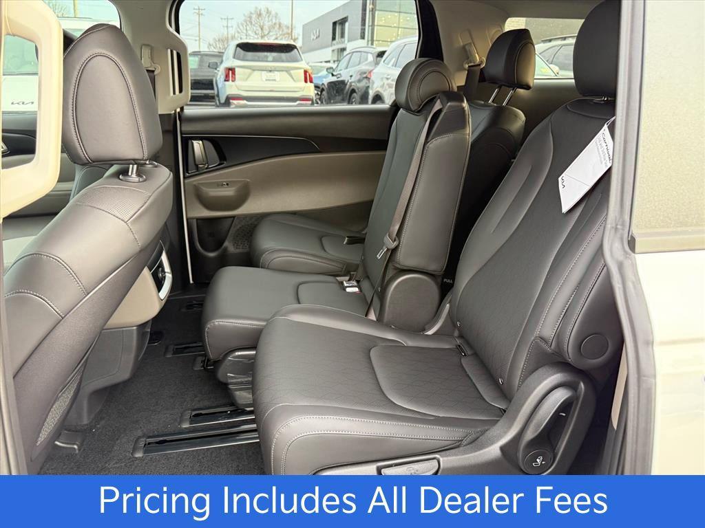 new 2026 Kia Carnival car, priced at $42,099