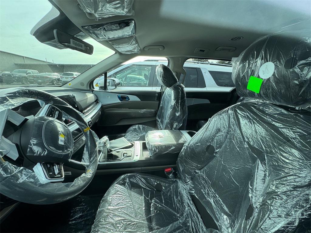 new 2026 Kia Carnival car, priced at $42,235