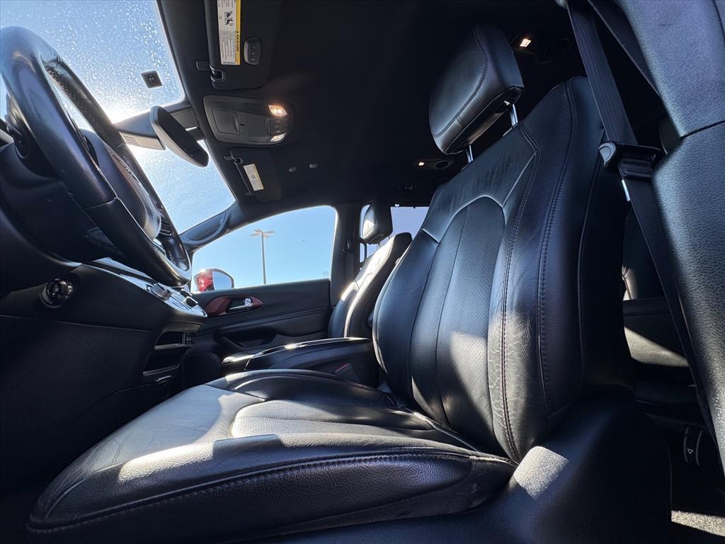 used 2020 Chrysler Pacifica Hybrid car, priced at $18,996