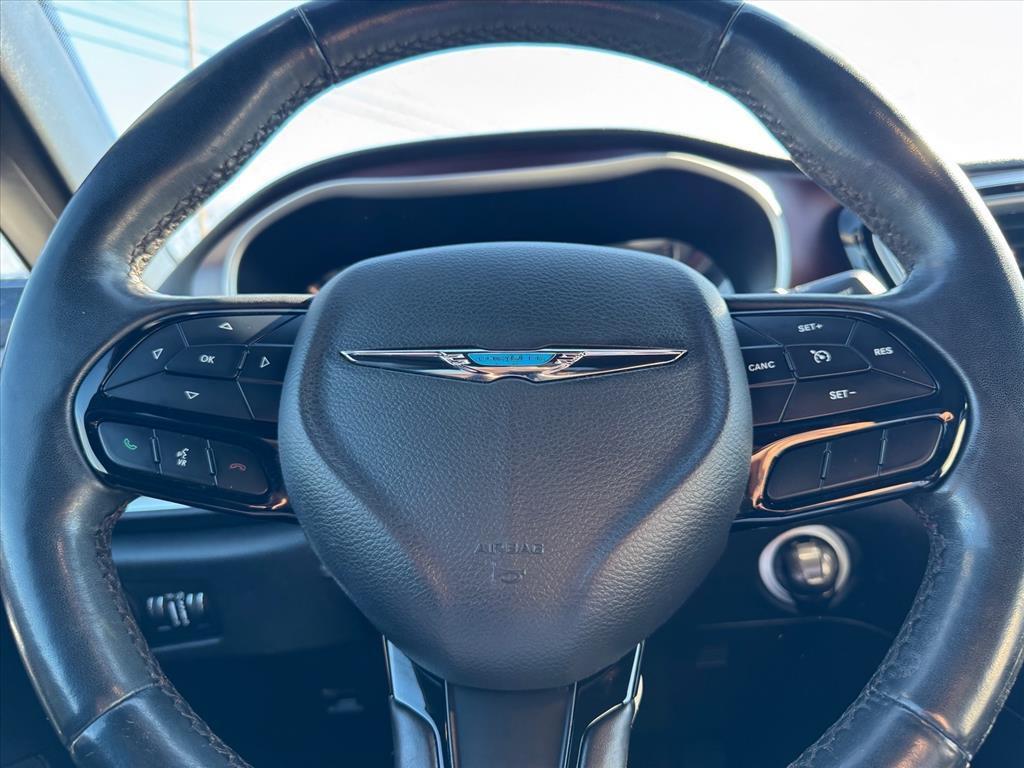 used 2020 Chrysler Pacifica Hybrid car, priced at $18,996