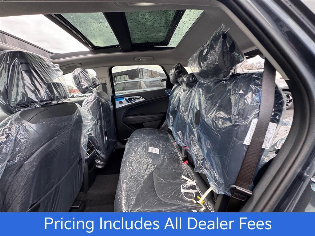 new 2026 Kia Sportage Hybrid car, priced at $35,587