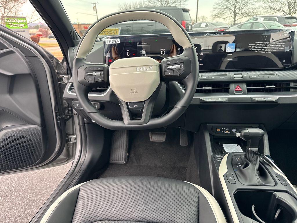 new 2026 Kia K4 car, priced at $27,675