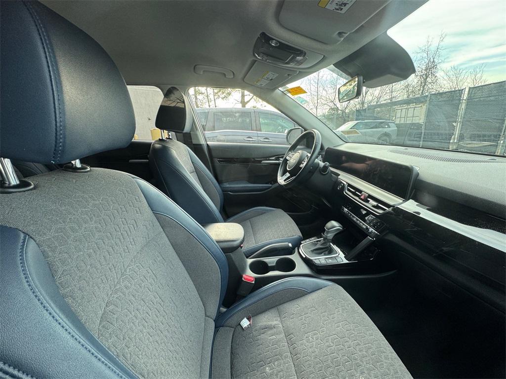 used 2024 Kia Seltos car, priced at $22,398