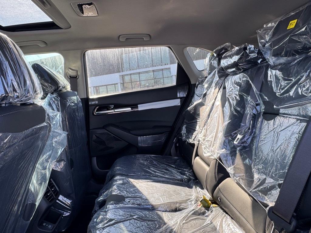 new 2026 Kia Seltos car, priced at $27,819