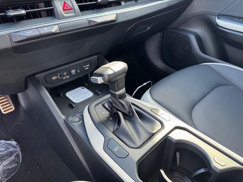 new 2025 Kia K4 car, priced at $27,900