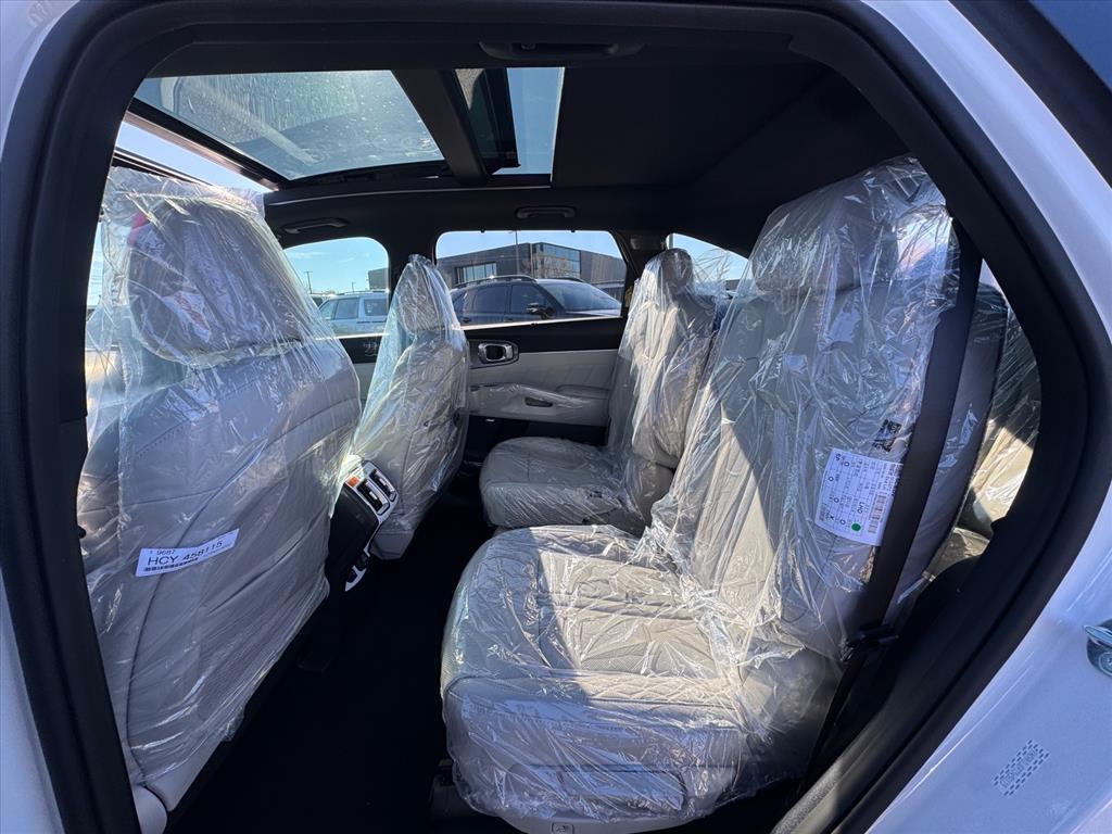 new 2026 Kia Sorento Hybrid car, priced at $47,093