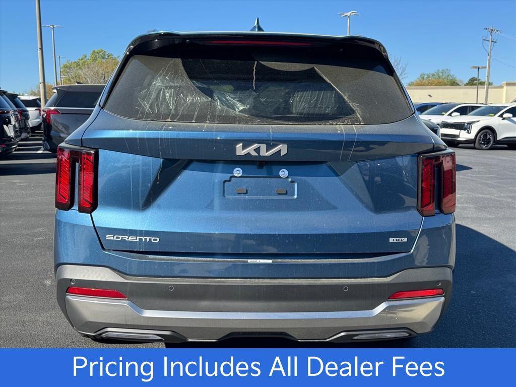new 2026 Kia Sorento Hybrid car, priced at $40,144