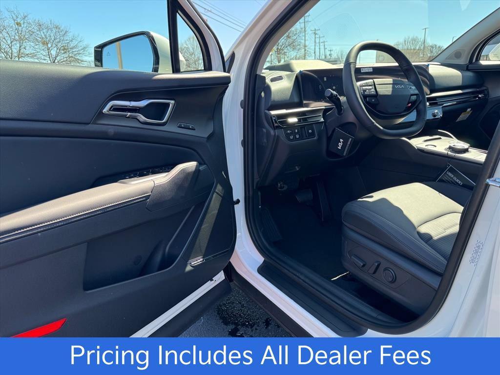 new 2026 Kia Sportage Hybrid car, priced at $41,939