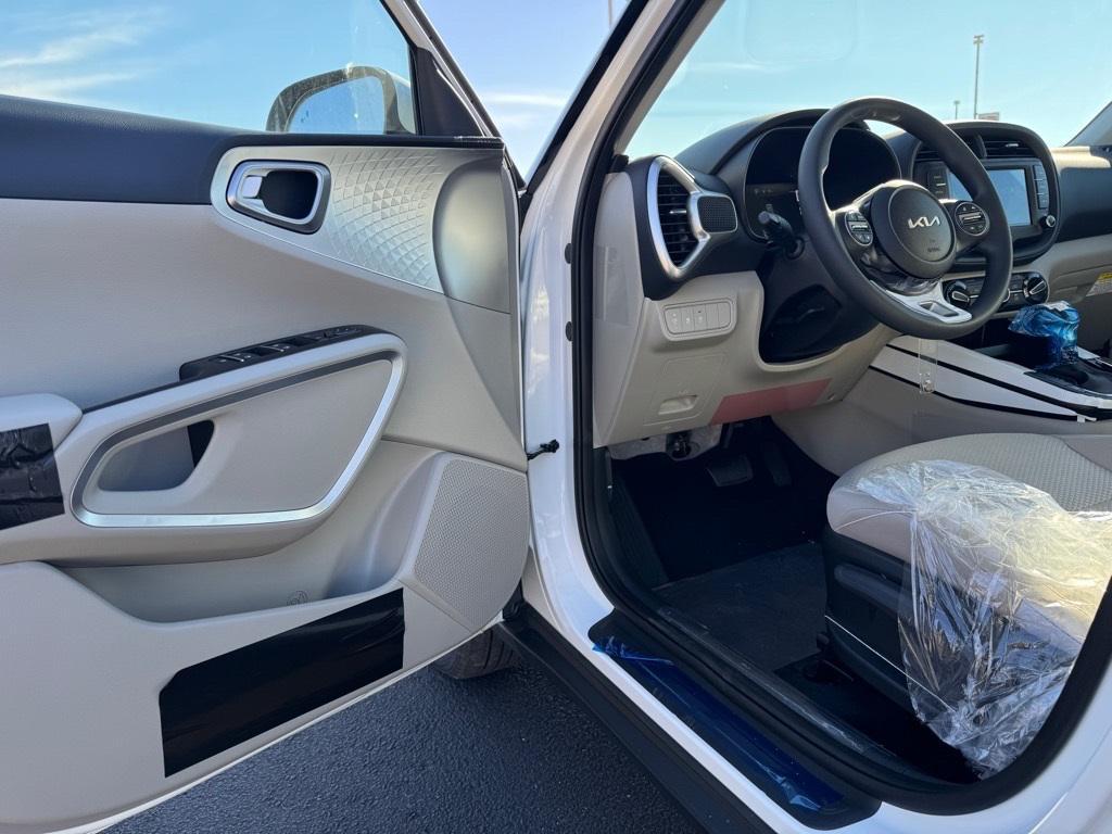 new 2025 Kia Soul car, priced at $21,891
