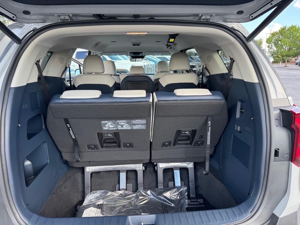 new 2026 Kia Carnival Hybrid car, priced at $43,191