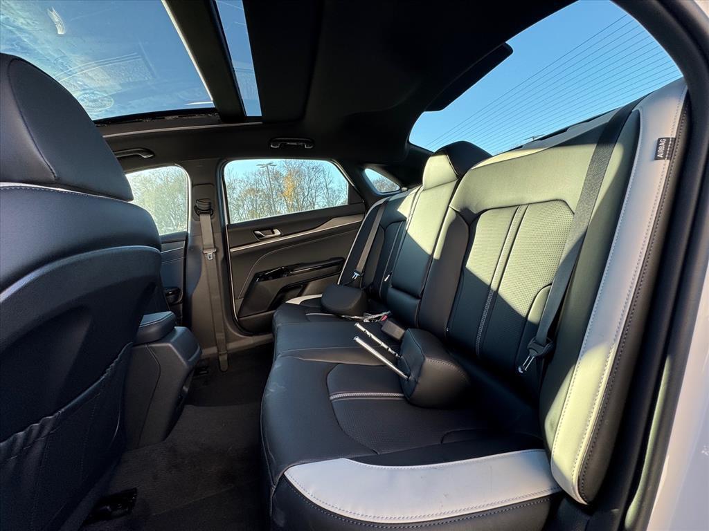 new 2026 Kia K5 car, priced at $31,480