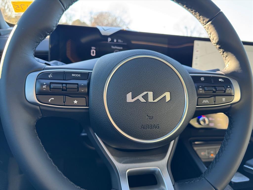 new 2026 Kia K5 car, priced at $31,480