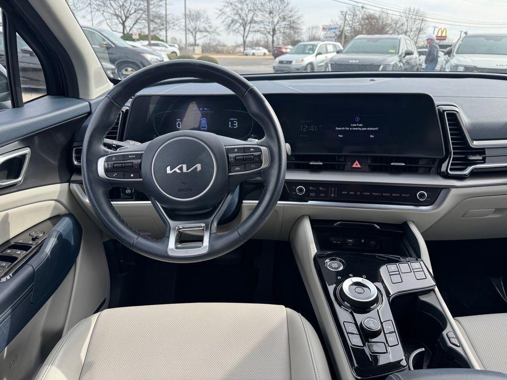 used 2024 Kia Sportage Hybrid car, priced at $25,046