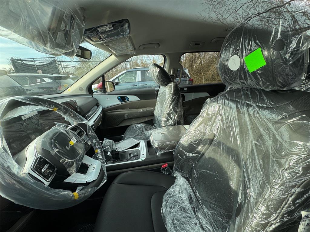 new 2026 Kia Carnival car, priced at $41,740