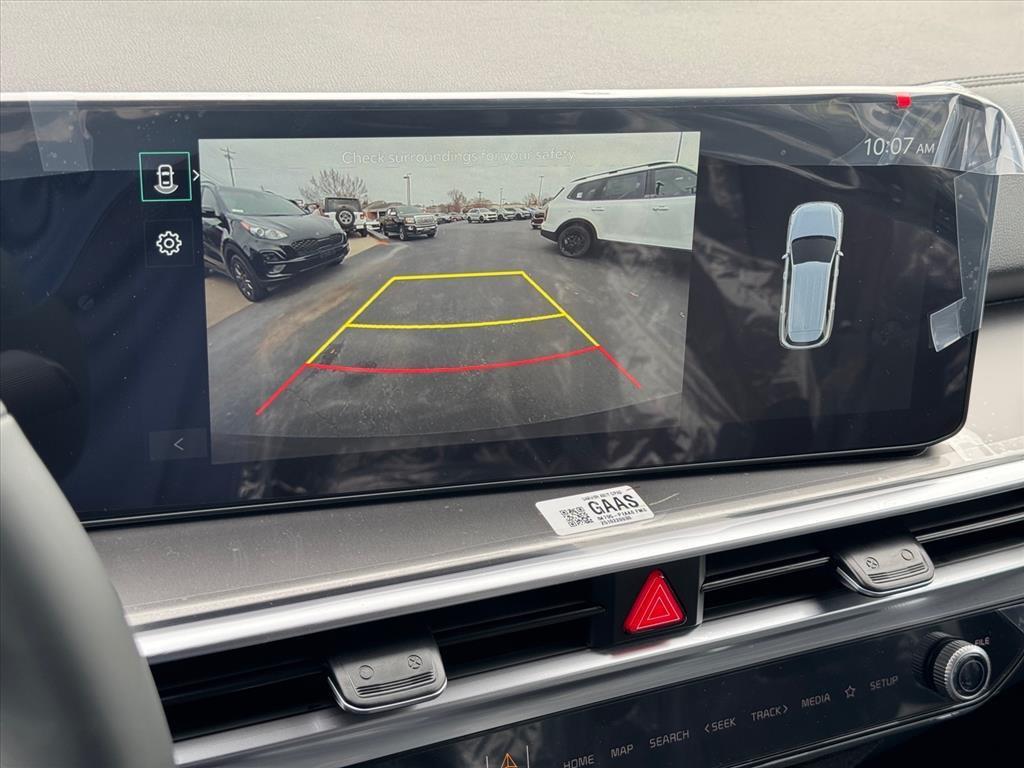 new 2026 Kia Sorento Hybrid car, priced at $38,970