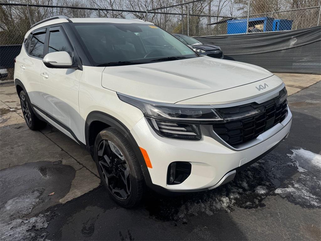used 2024 Kia Seltos car, priced at $24,082