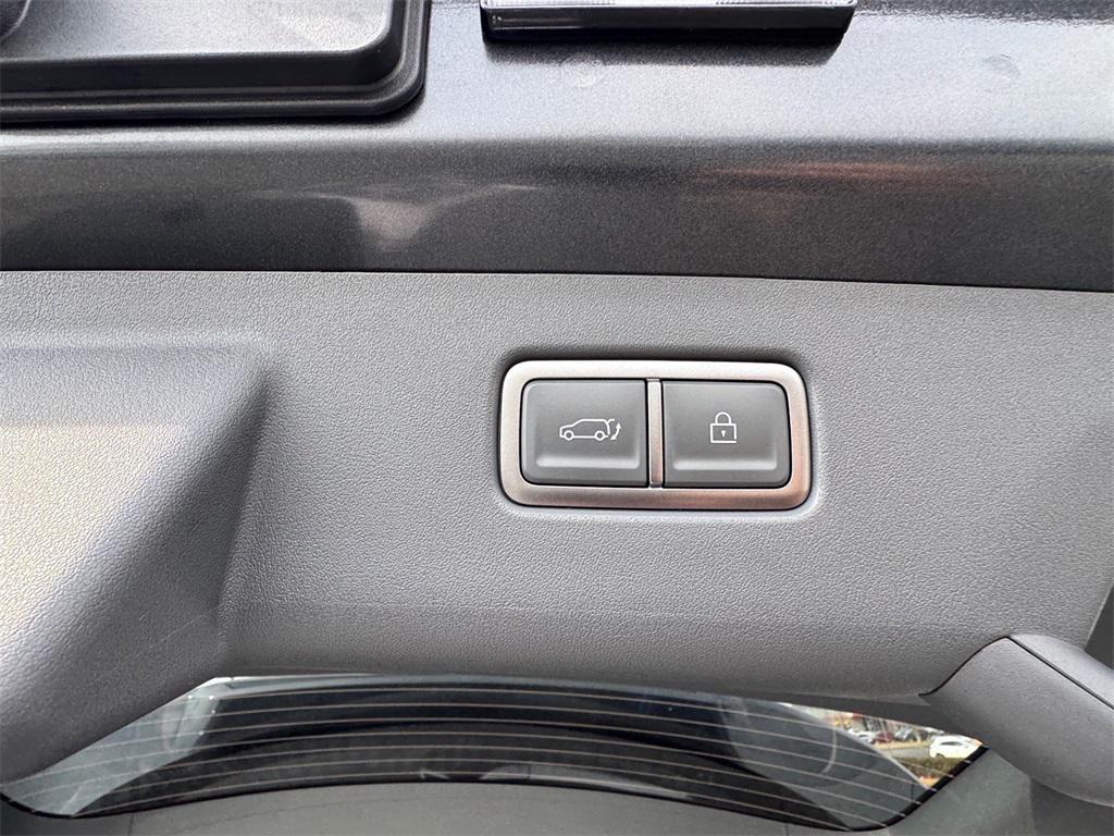 new 2026 Kia EV9 car, priced at $65,930