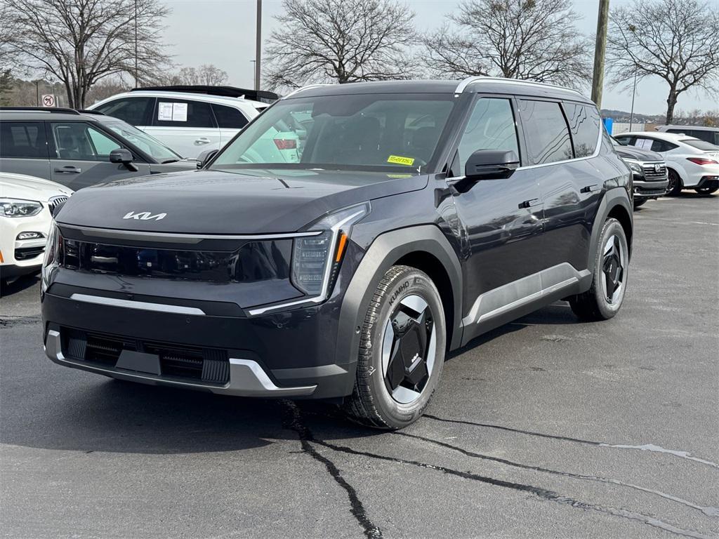 new 2026 Kia EV9 car, priced at $65,930