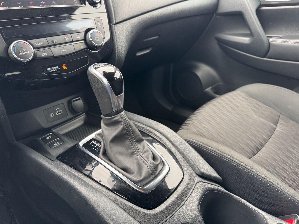 used 2020 Nissan Rogue car, priced at $15,994