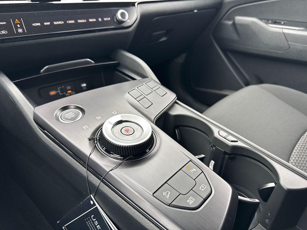 new 2026 Kia Sportage Hybrid car, priced at $32,420