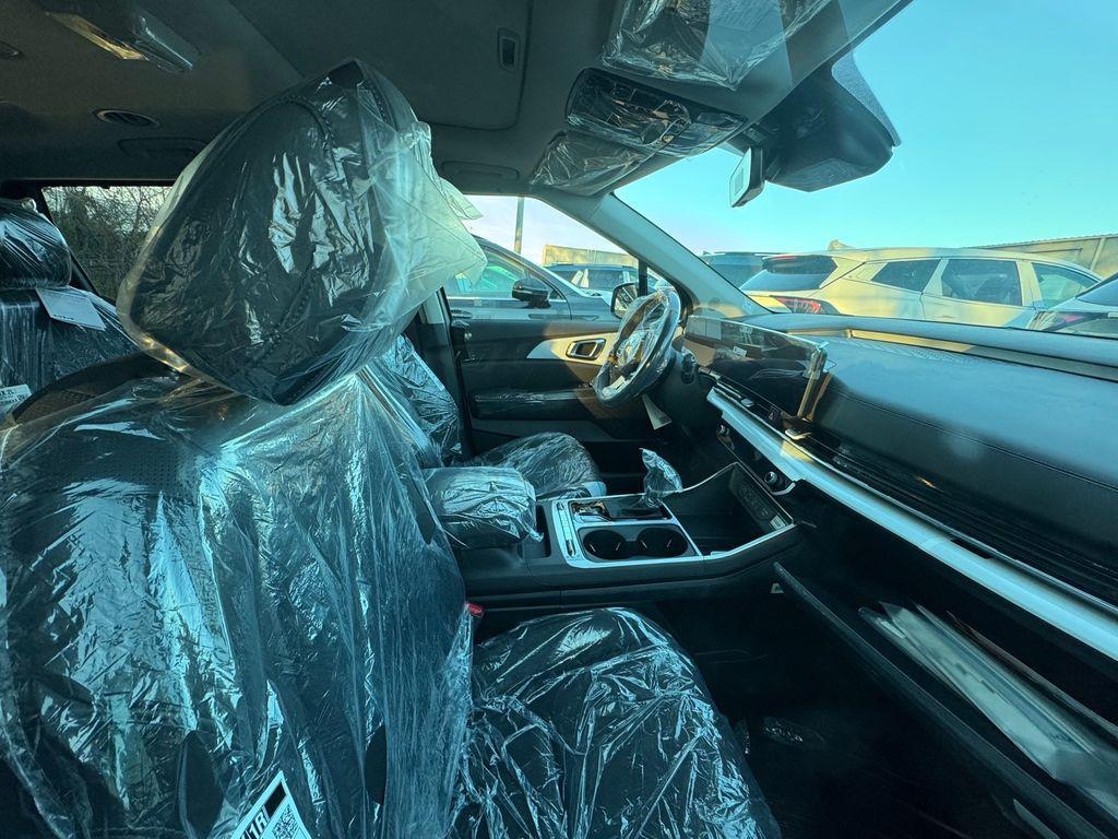 new 2026 Kia Carnival car, priced at $50,335