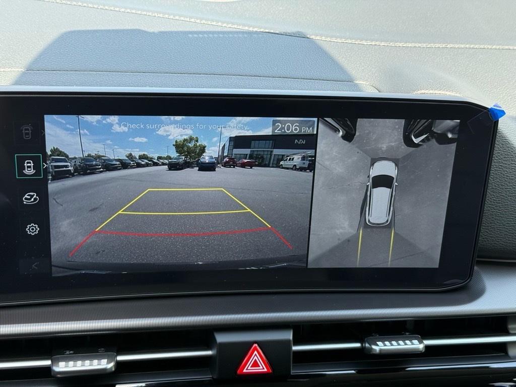 new 2026 Kia Sportage Hybrid car, priced at $40,578