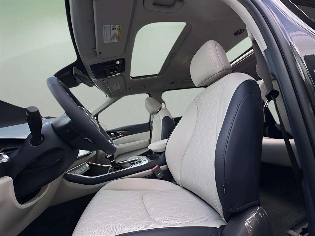 new 2026 Kia Carnival car, priced at $46,171