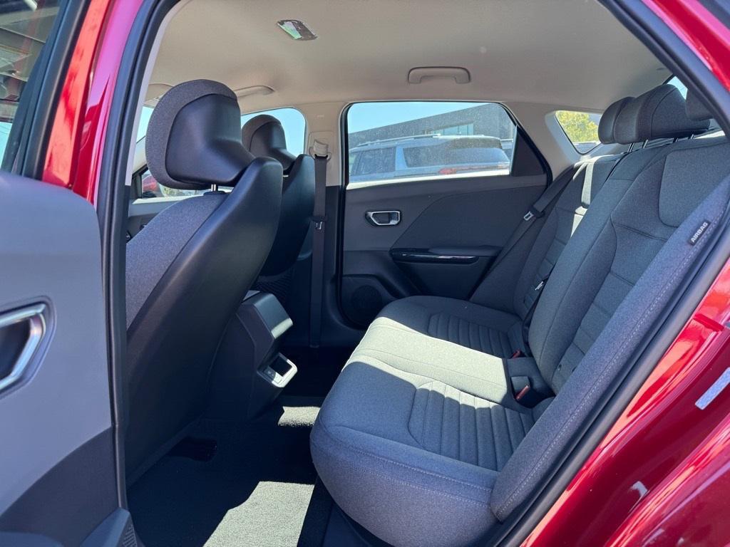 new 2025 Kia K4 car, priced at $24,000