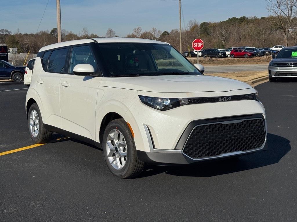 new 2025 Kia Soul car, priced at $21,891