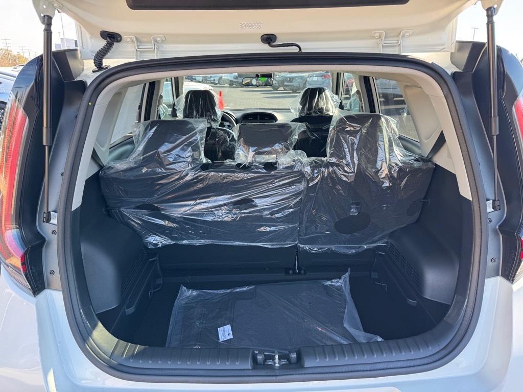 new 2025 Kia Soul car, priced at $21,891