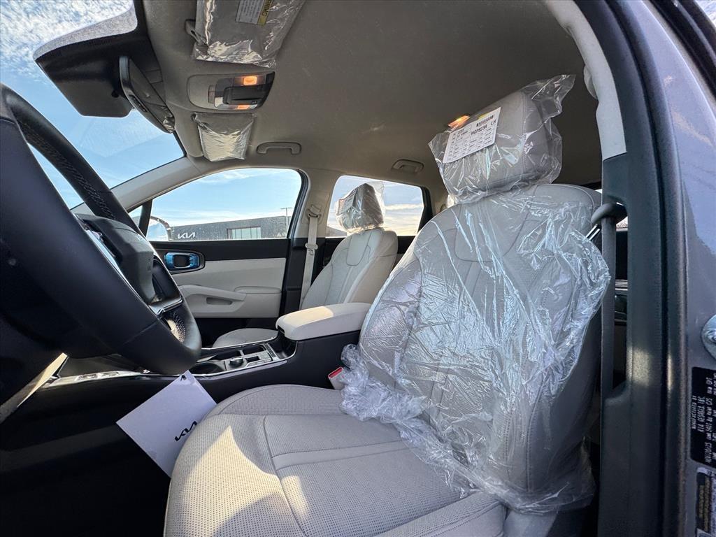 new 2026 Kia Sorento car, priced at $35,954
