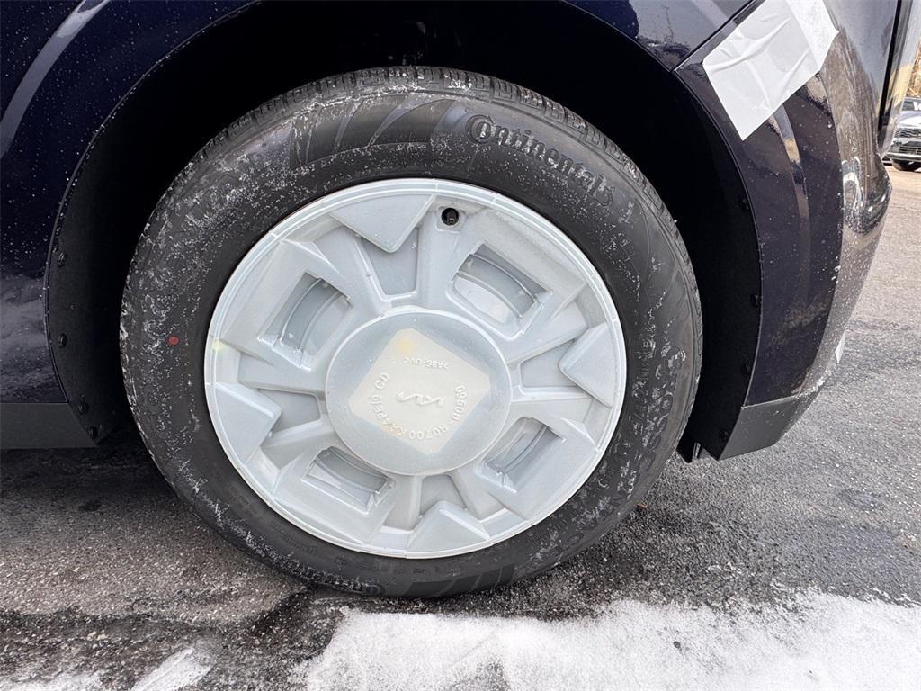 new 2026 Kia Carnival Hybrid car, priced at $45,770