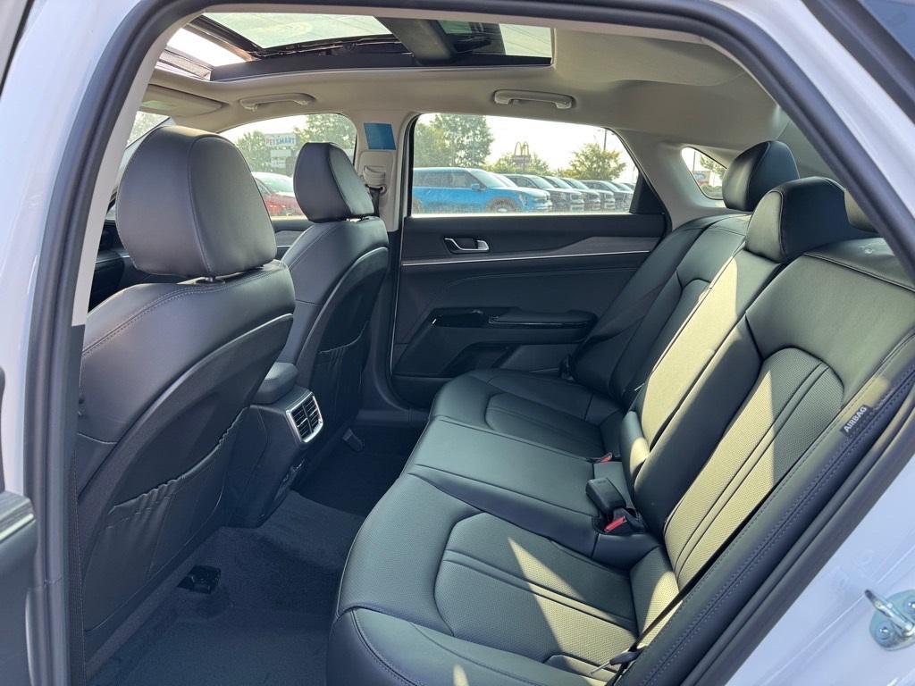 new 2026 Kia K5 car, priced at $35,218