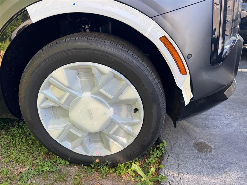 new 2026 Kia Sportage Hybrid car, priced at $43,070