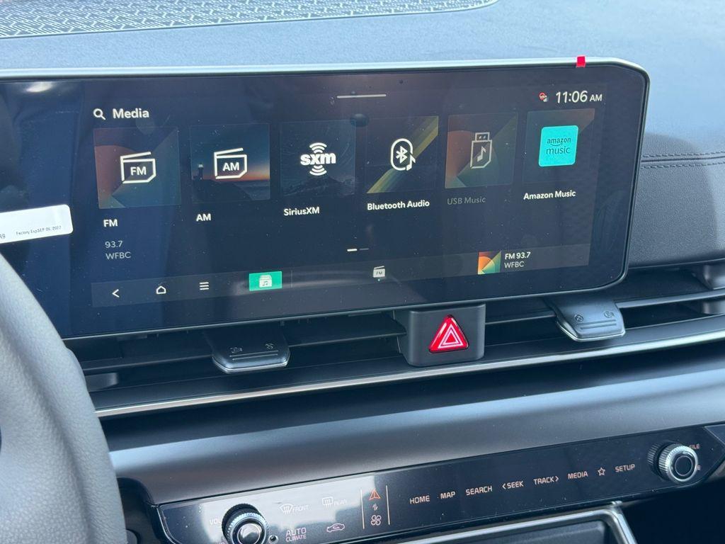 new 2026 Kia Carnival car, priced at $39,005