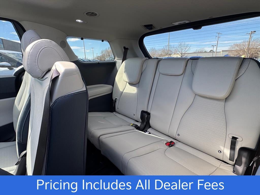 new 2026 Kia Carnival Hybrid car, priced at $53,416