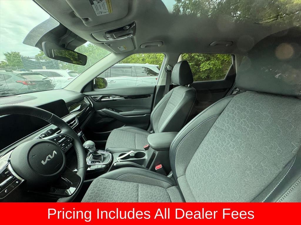 used 2024 Kia Seltos car, priced at $22,770