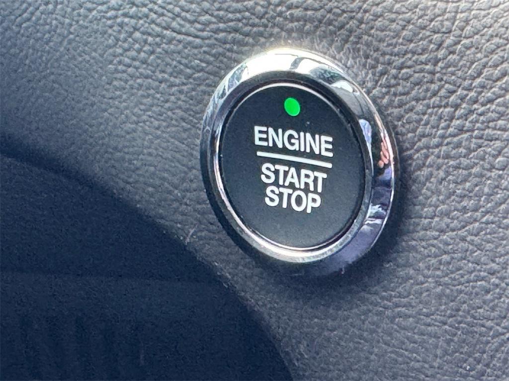 used 2023 Ford Edge car, priced at $20,897