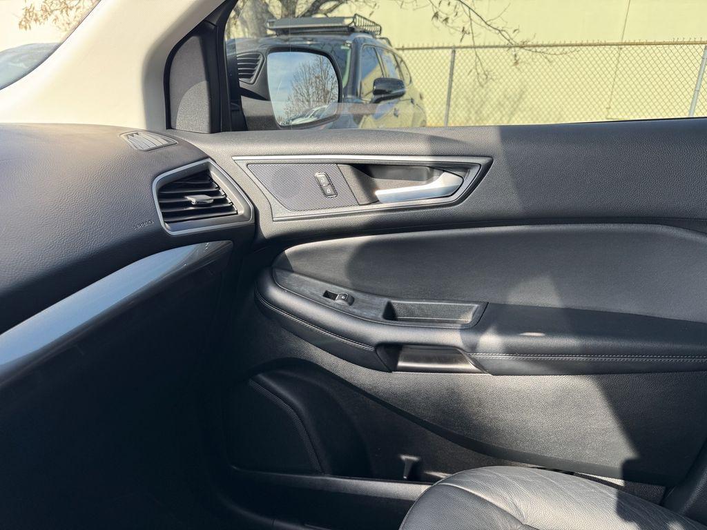 used 2023 Ford Edge car, priced at $20,499