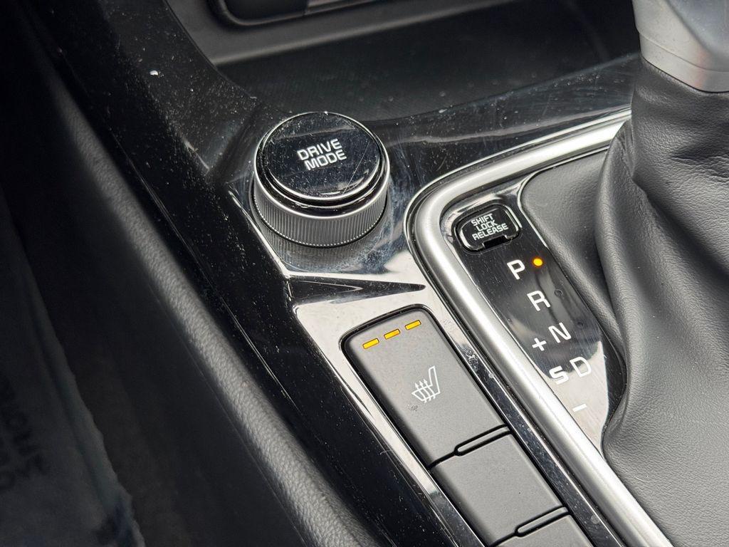 used 2023 Kia Seltos car, priced at $22,365